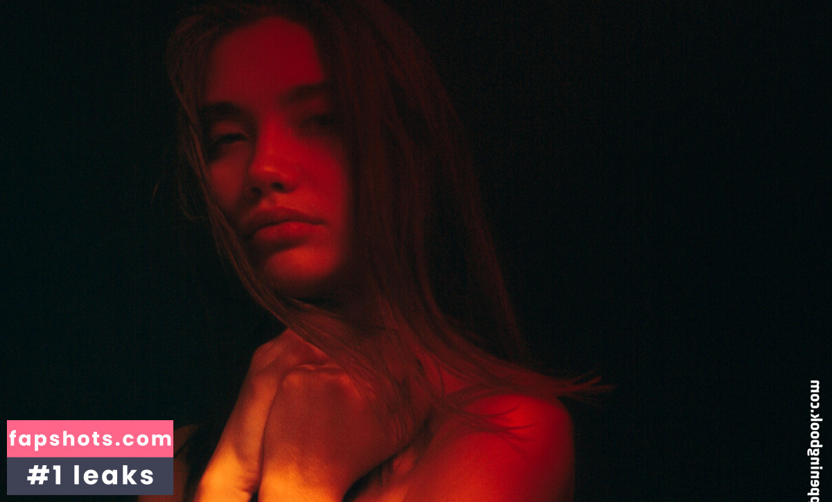 Karina Istomina gallery photo #9