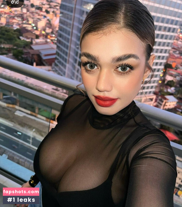 Karina Johnson gallery photo #27