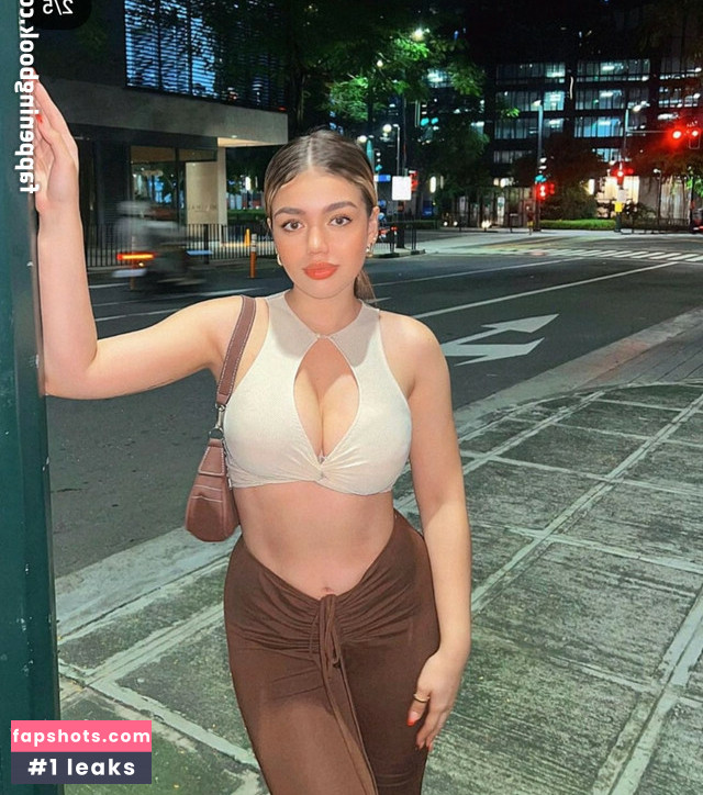 Karina Johnson gallery photo #4