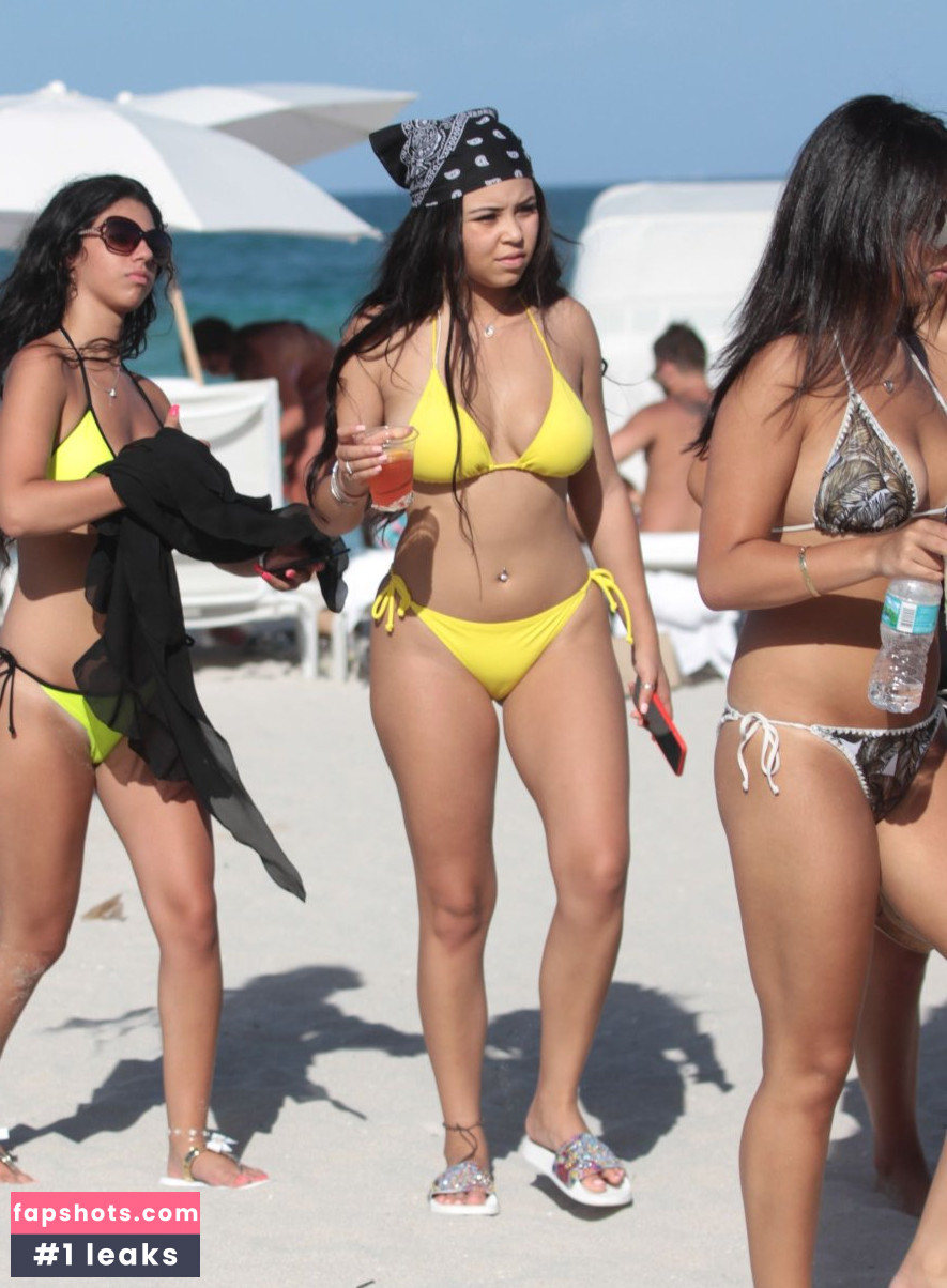 Karina Seabrook gallery photo #36