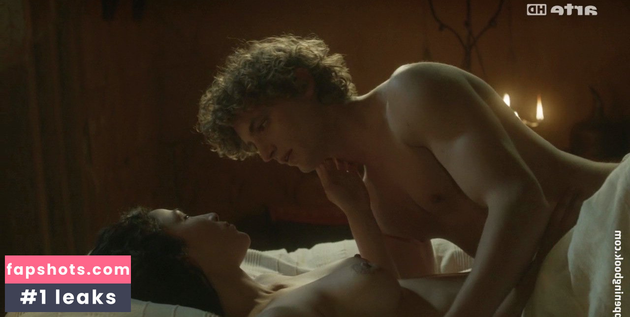 Karina Testa gallery photo #11