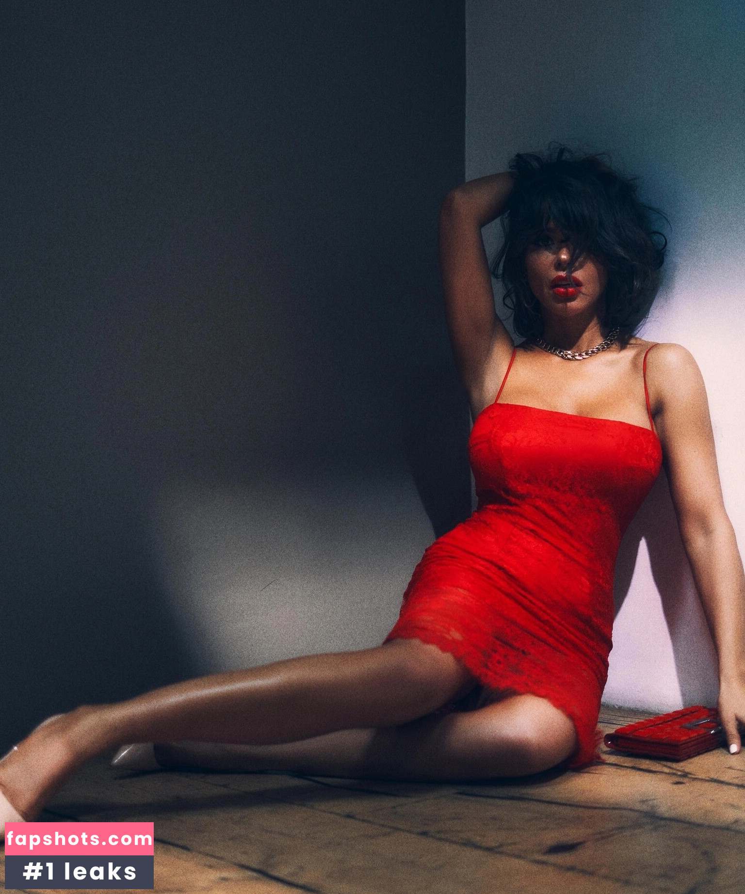 Karina Zvereva gallery photo #5