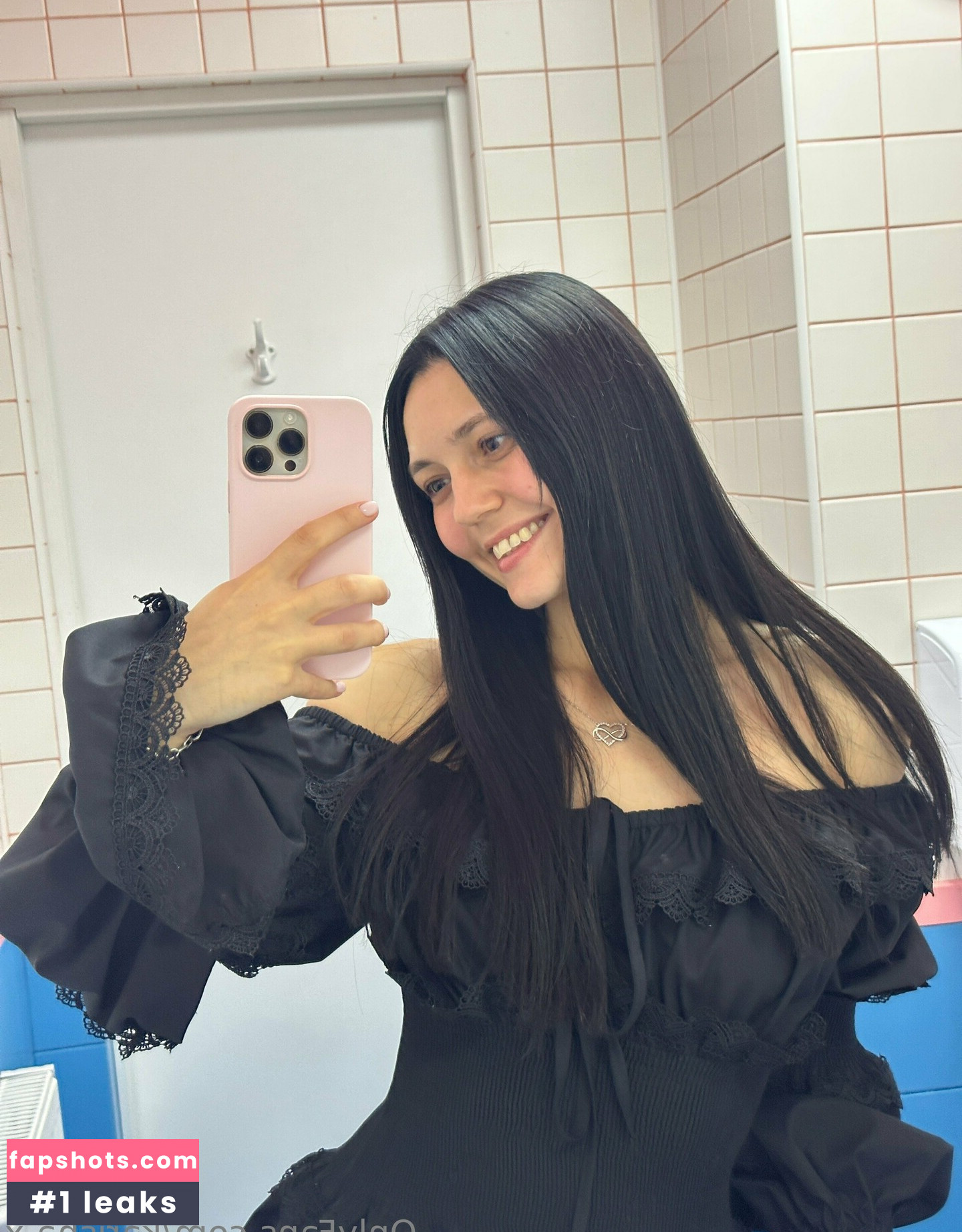 karisha.x gallery photo #47