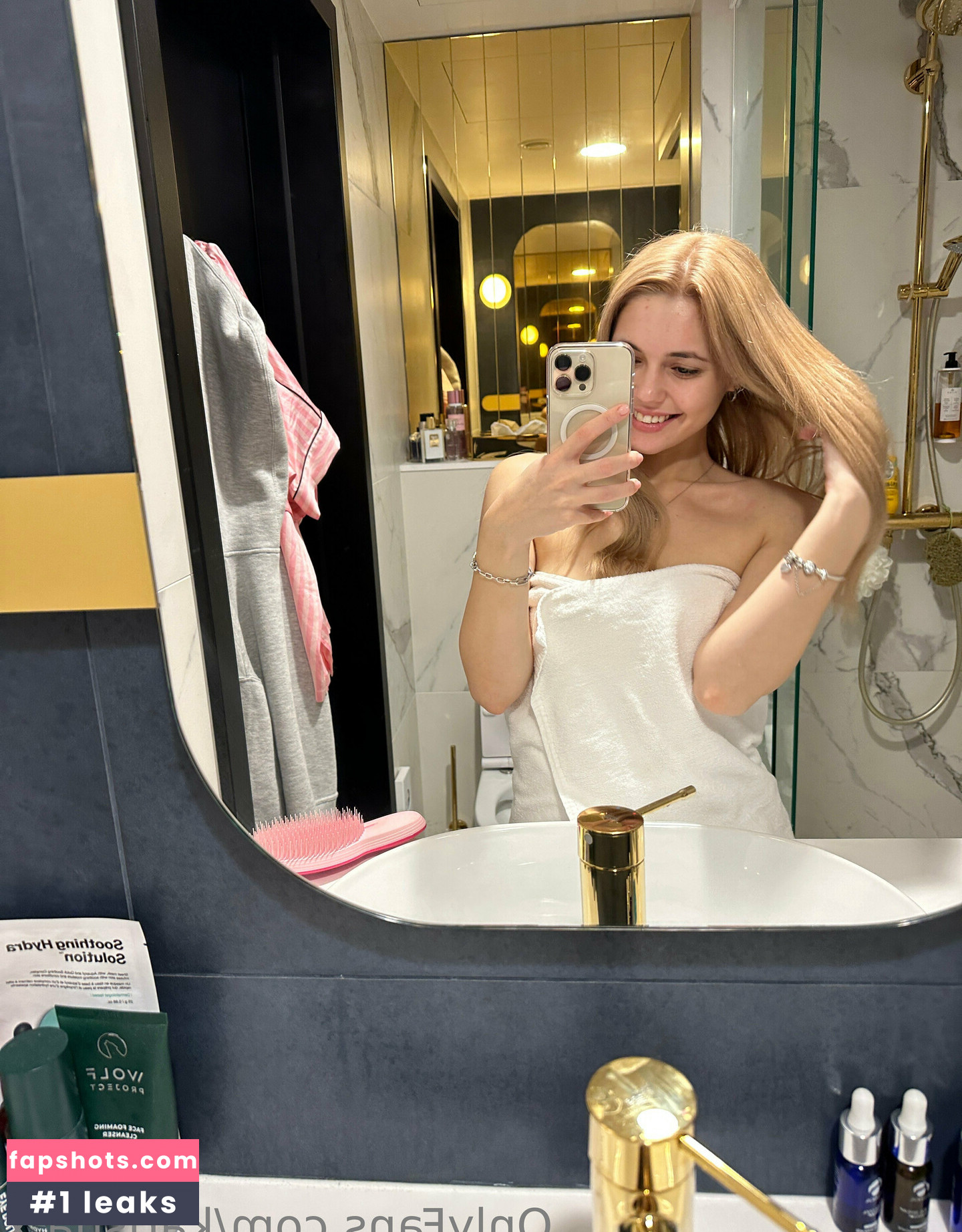 karisha.x gallery photo #70