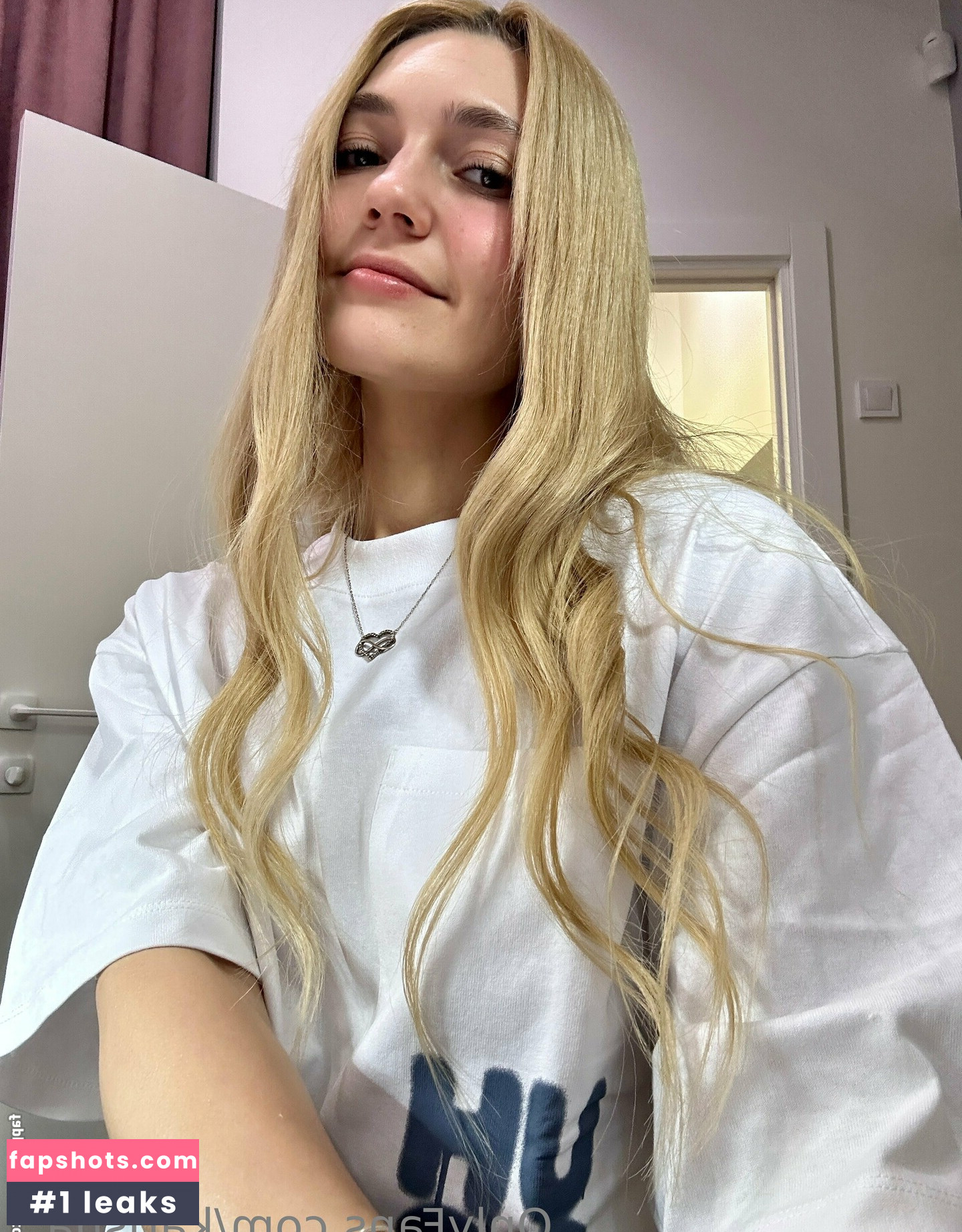 karisha.x gallery photo #78