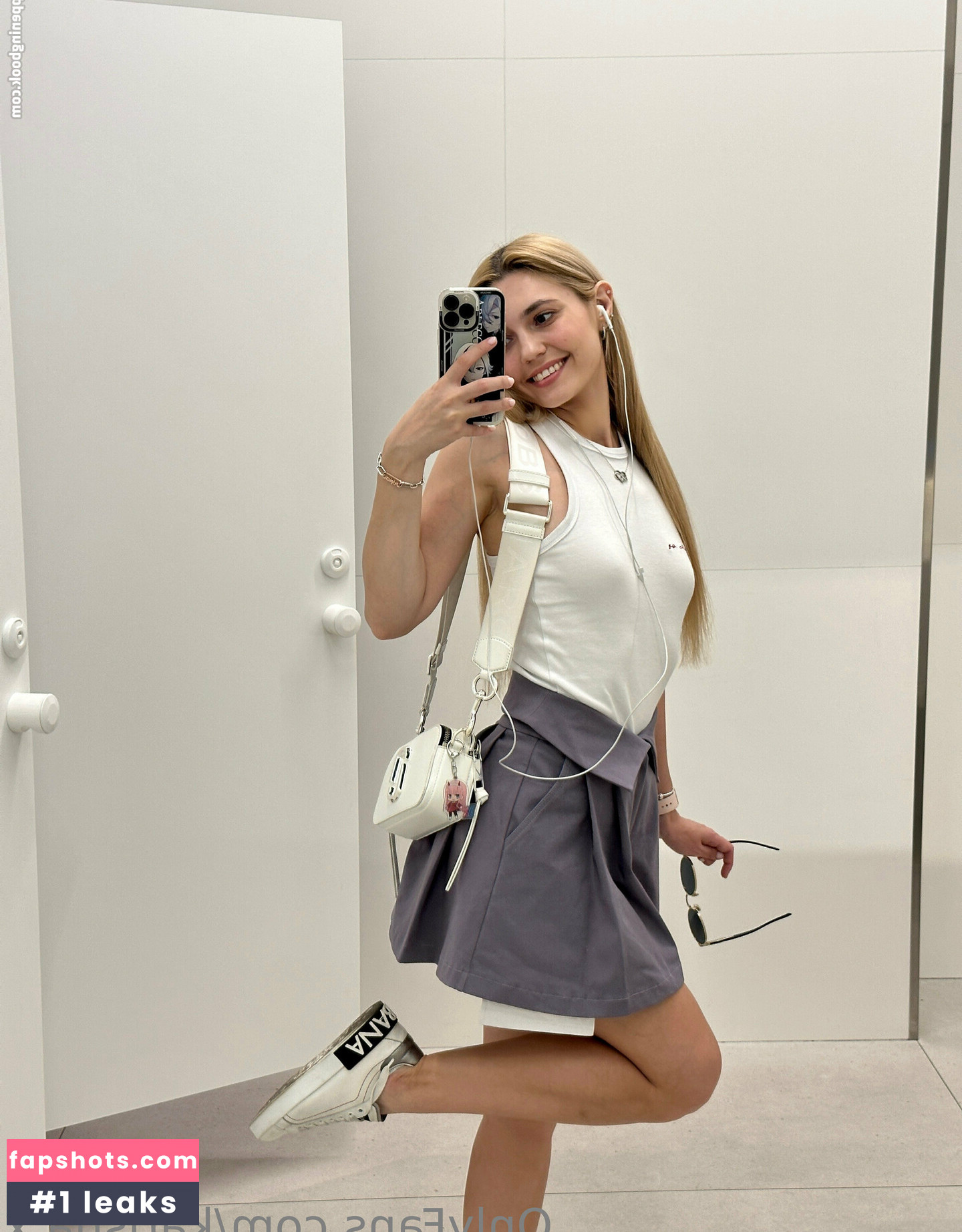 karisha.x gallery photo #93