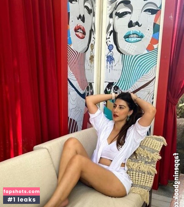 Karishma Kotak gallery photo #13