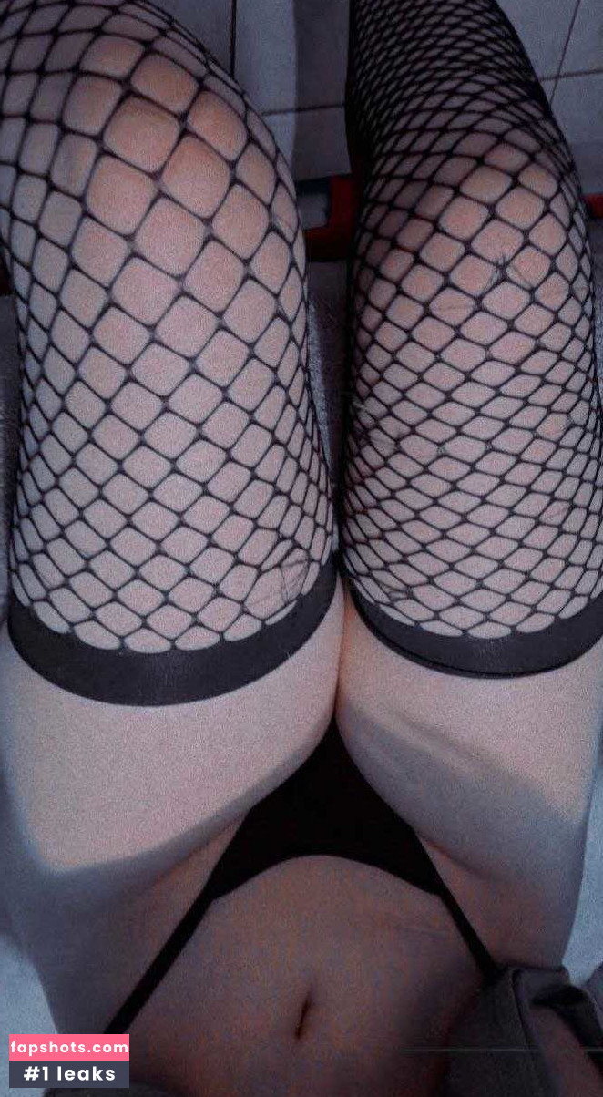 Karithecherry gallery photo #49