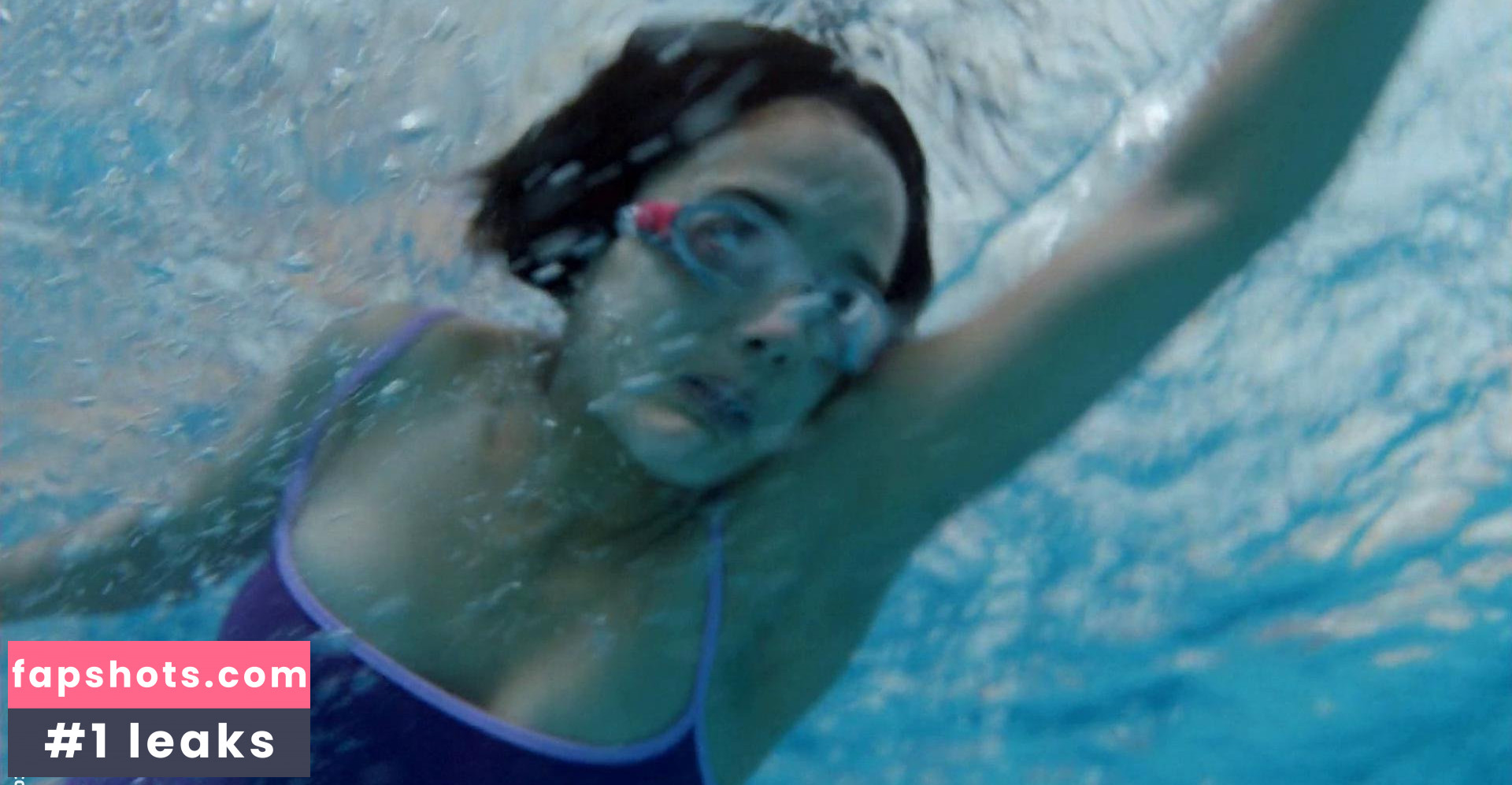 Karla Crome gallery photo #10