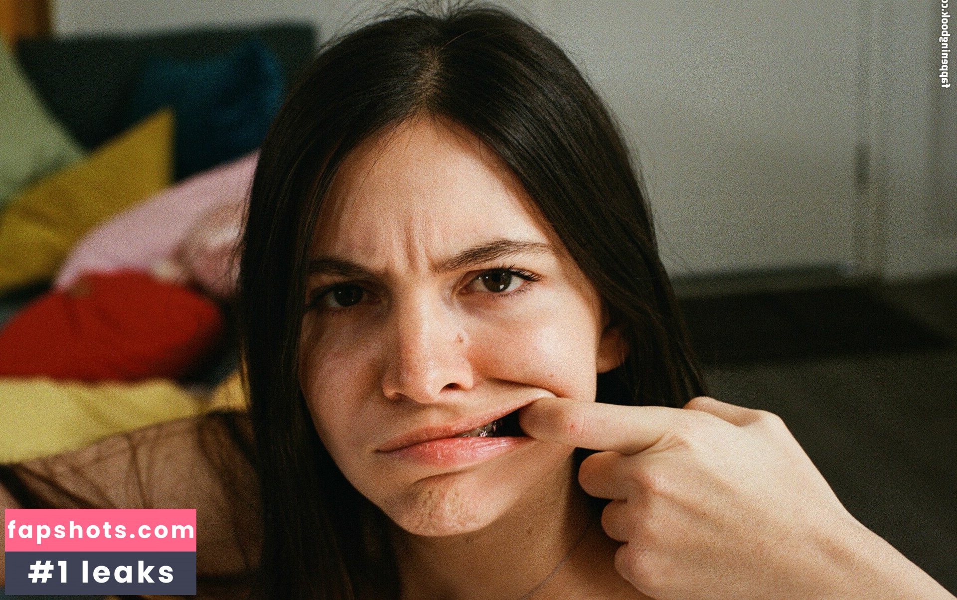 Karla Torrecillas gallery photo #3