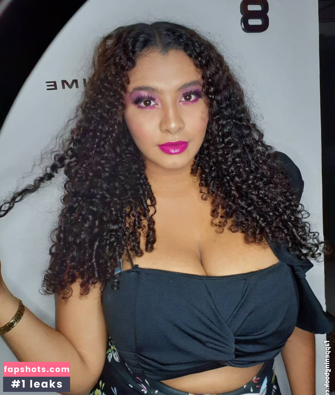 Karlamelito gallery photo #11