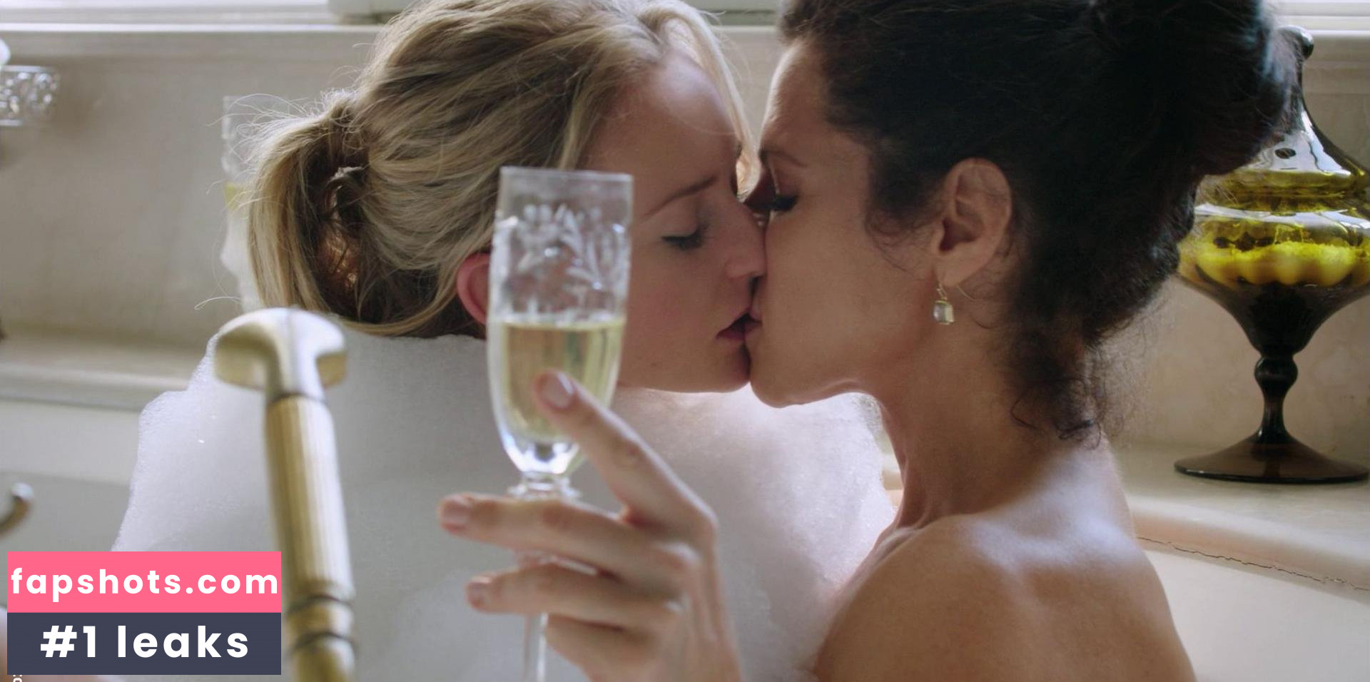 Karli Rae Grogan nude babe gallery