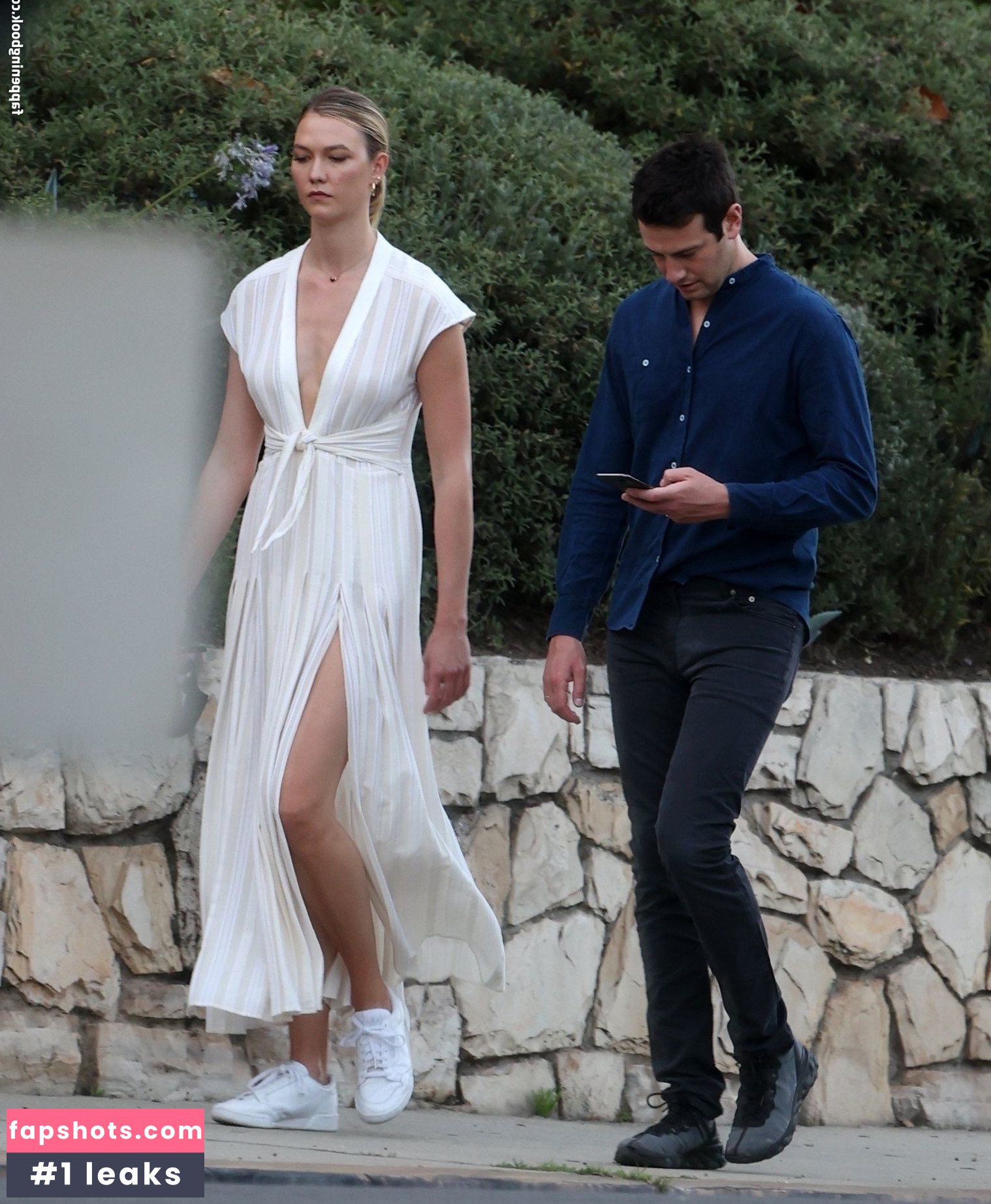 Karlie Kloss gallery photo #152