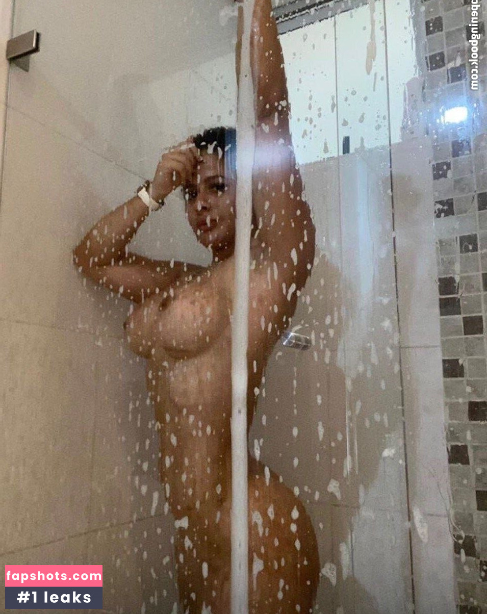 Karmen Mestre gallery photo #9