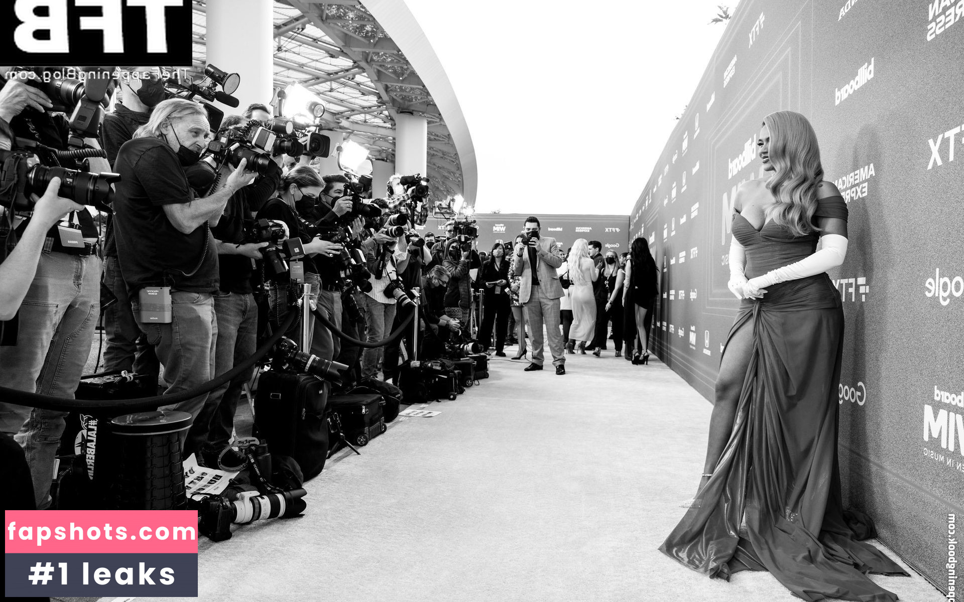 KAROL G Nahé úniky fotek pouze od fanoušků #393 - Fapshots