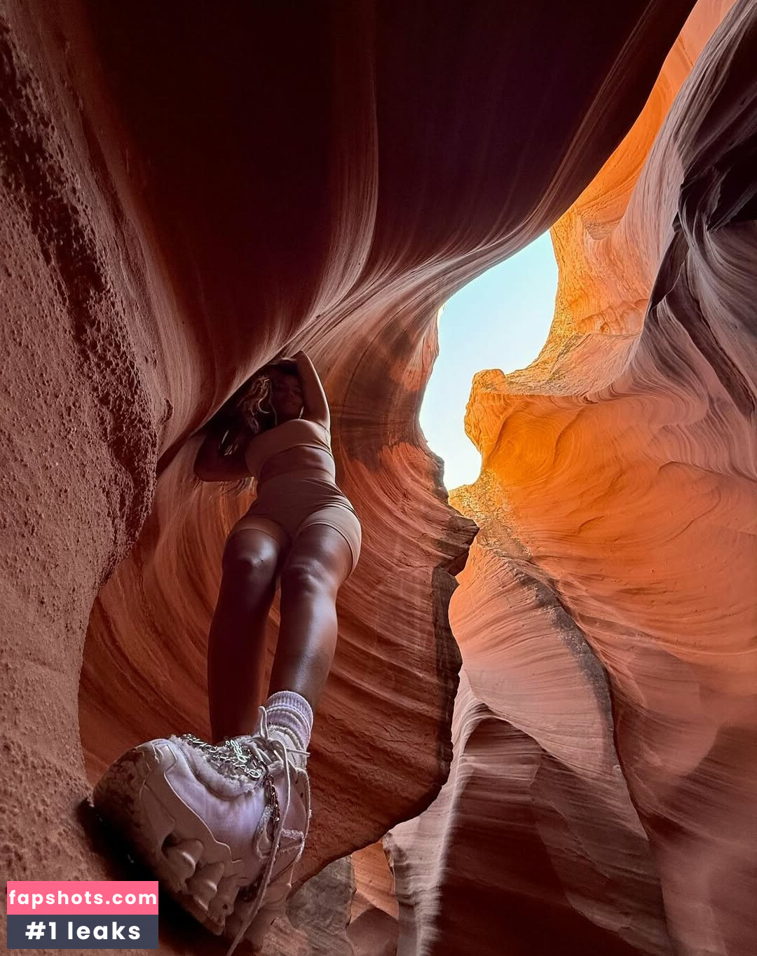 KAROL G Nahé úniky fotek pouze od fanoušků #5 - Fapshots