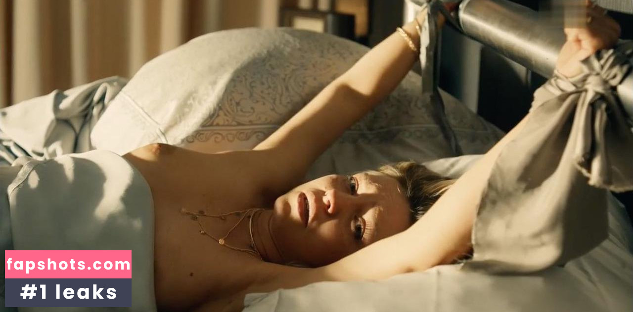 Karolina Lodyga gallery photo #17