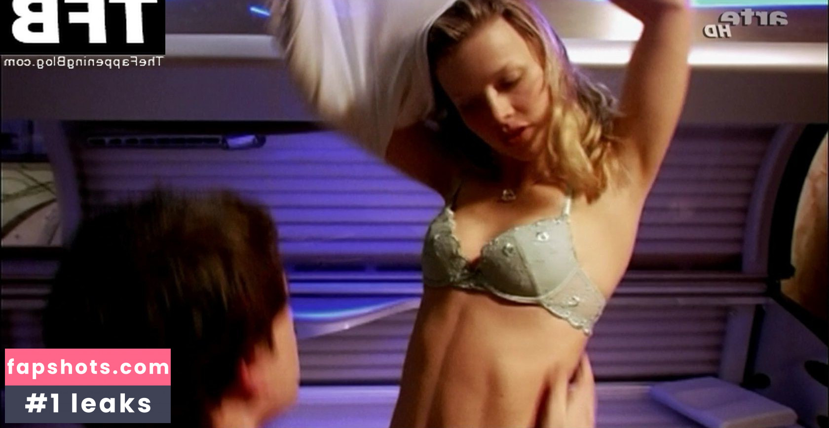 Karoline Schuch gallery photo #19