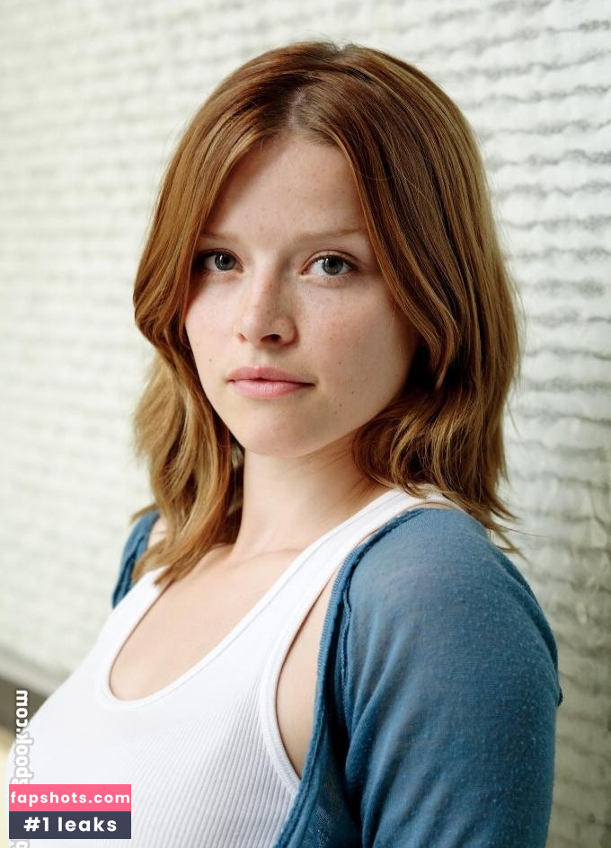 Karoline Schuch gallery photo #3