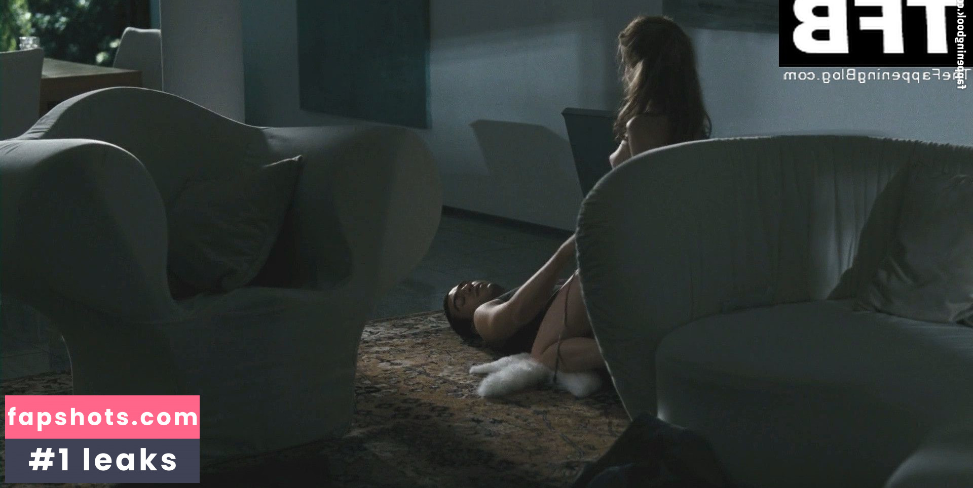 Karoline Schuch gallery photo #24