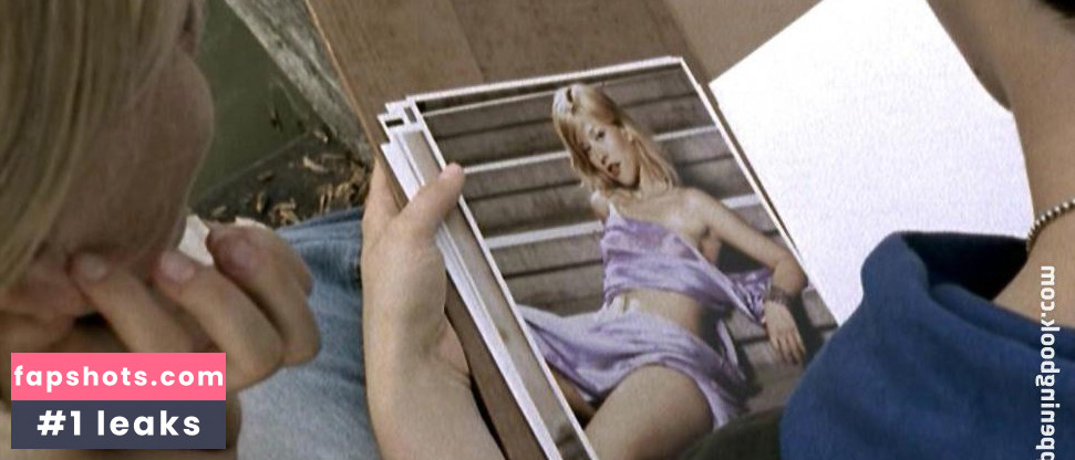 Karoline Schuch gallery photo #41