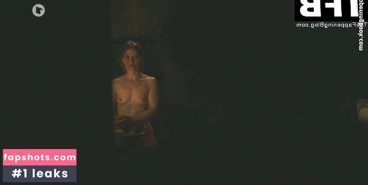 Karoline Schuch gallery photo #8