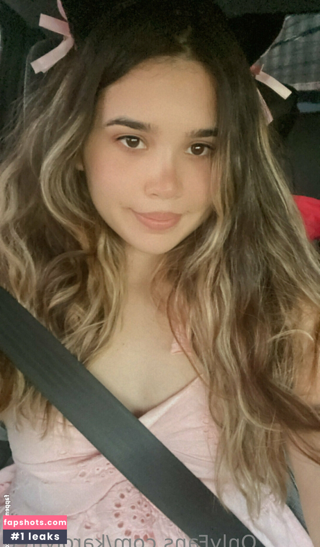 karolyfree gallery photo #4