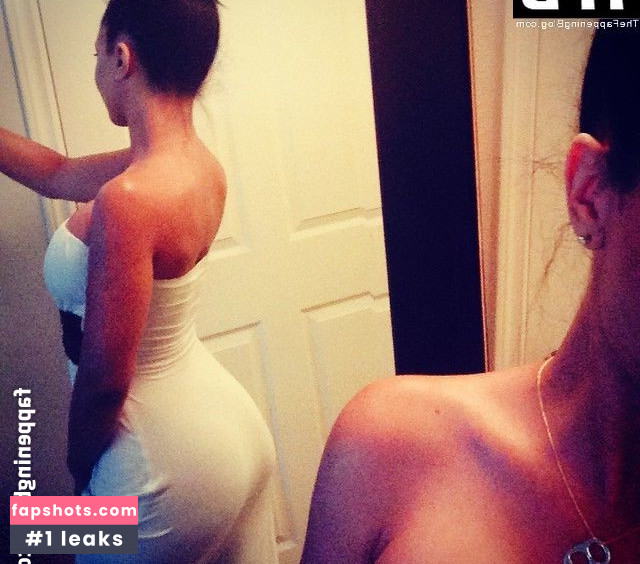 Karrine Steffans nude babe gallery