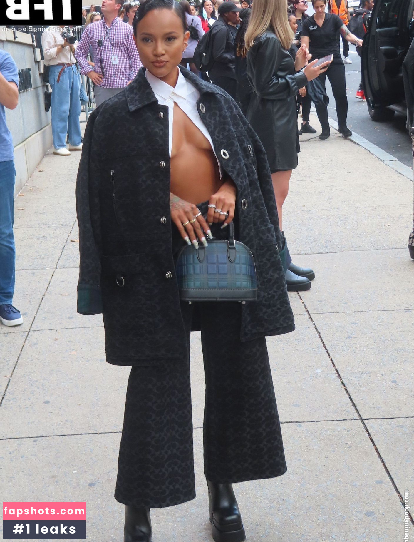 Karrueche Tran gallery photo #274