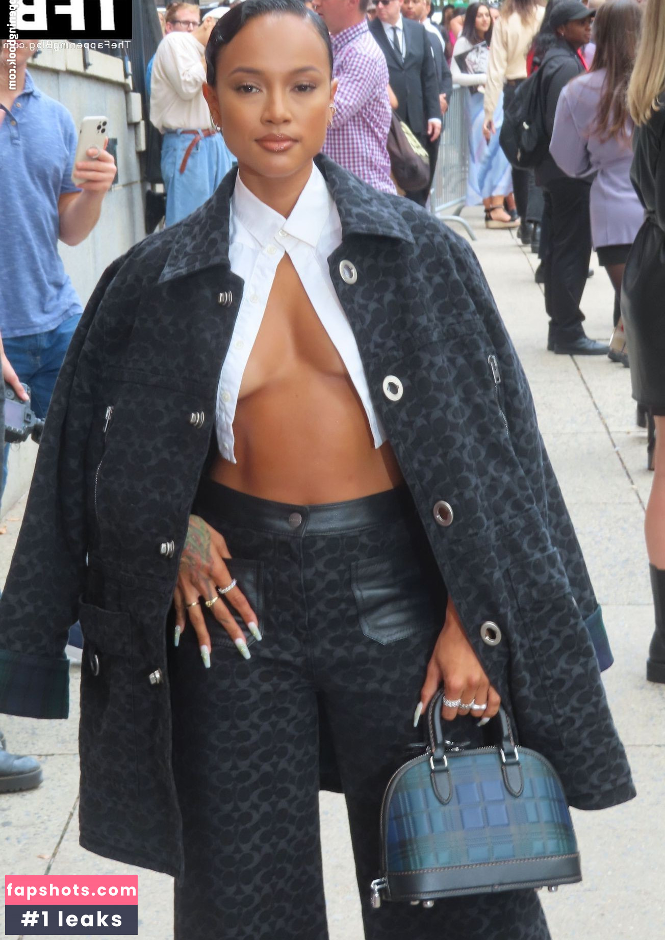 Karrueche Tran gallery photo #280