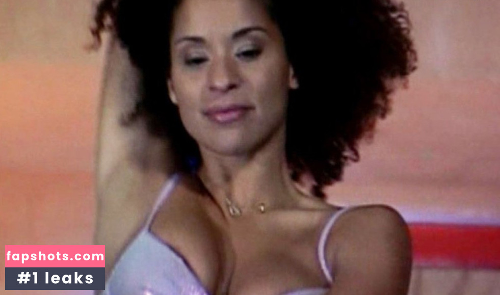 Karyn Parson gallery photo #5