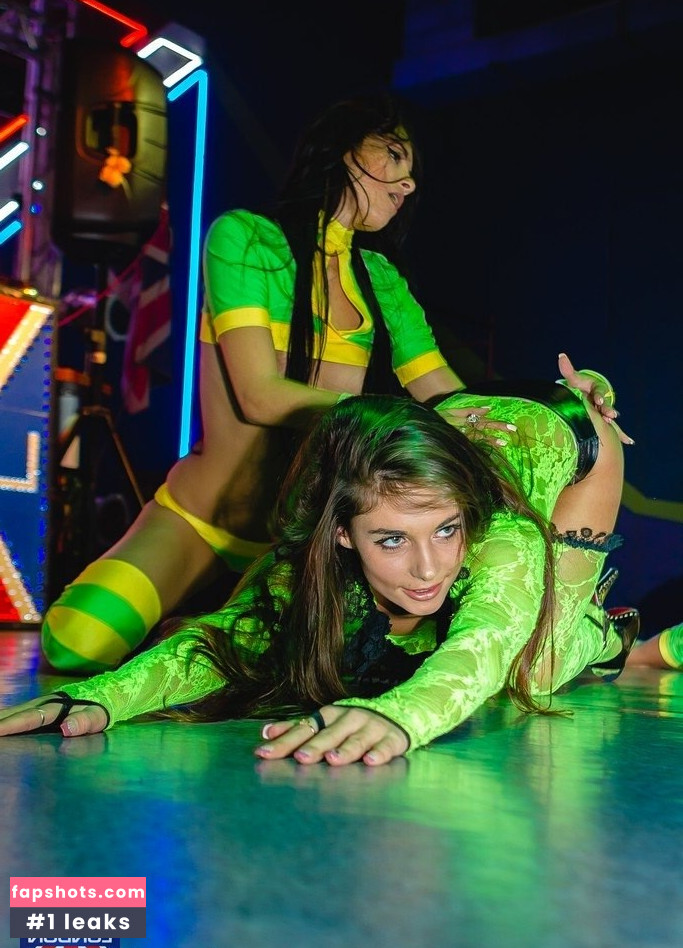 Karyna Kardelian gallery photo #13