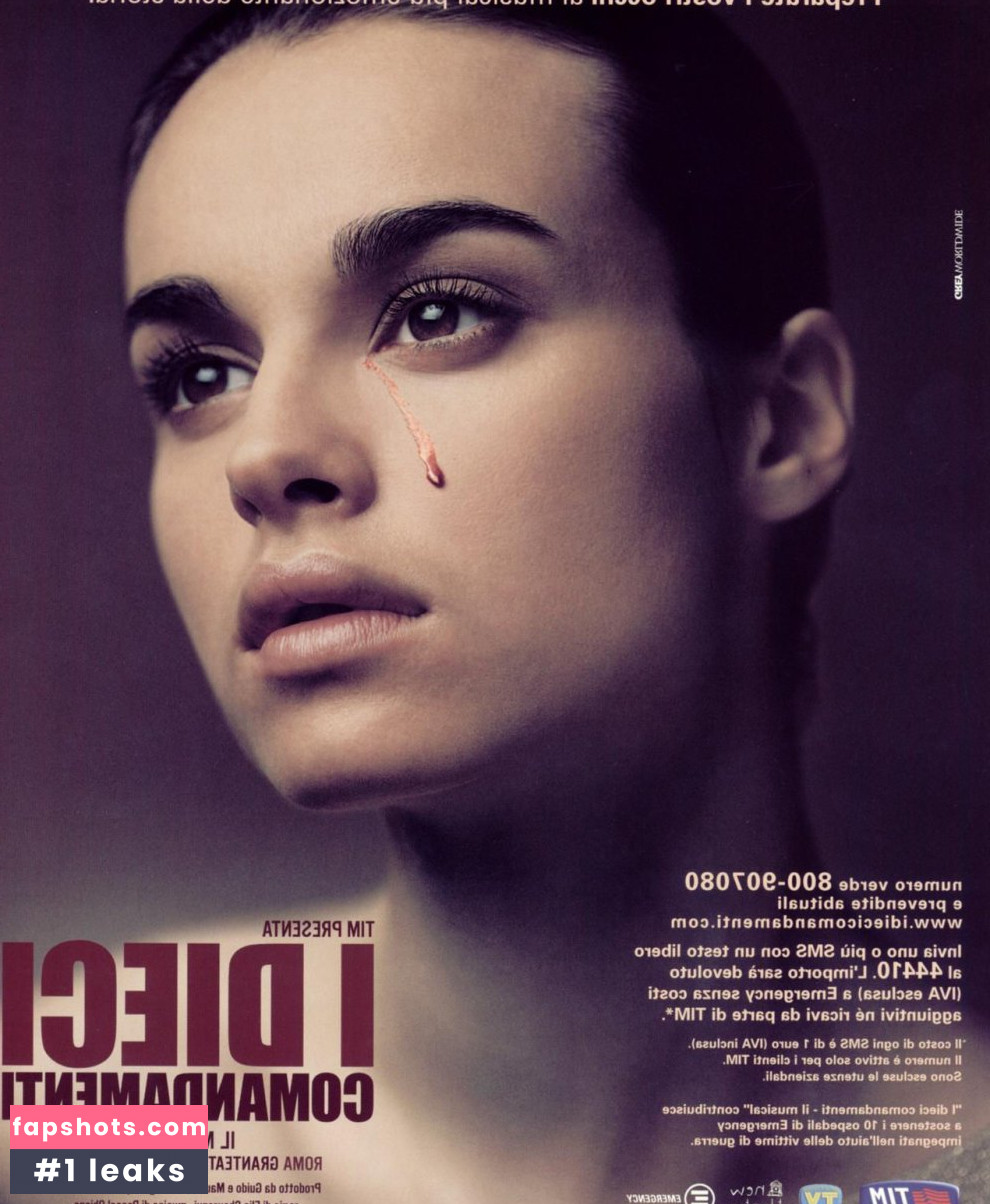 Kasia Smutniak gallery photo #117