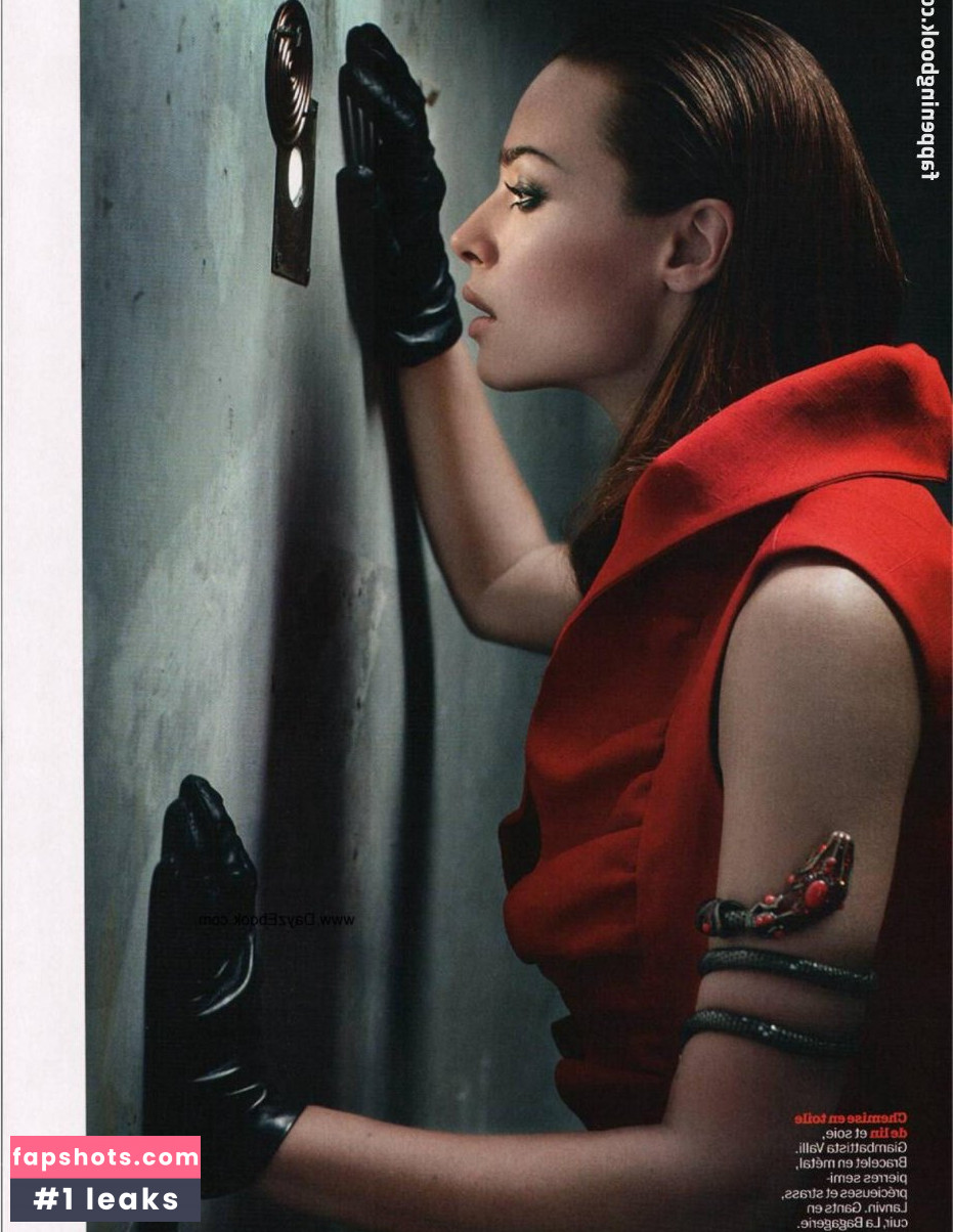 Kasia Smutniak gallery photo #140