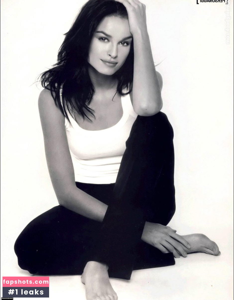 Kasia Smutniak gallery photo #163