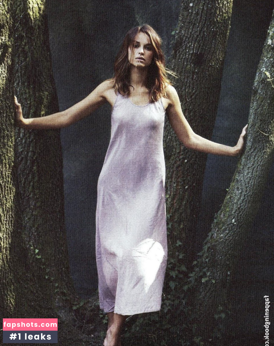 Kasia Smutniak gallery photo #171