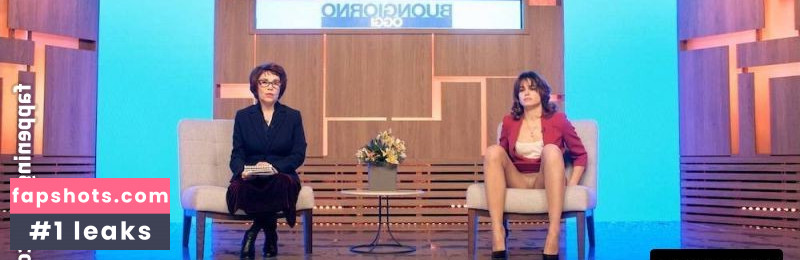 Kasia Smutniak gallery photo #41