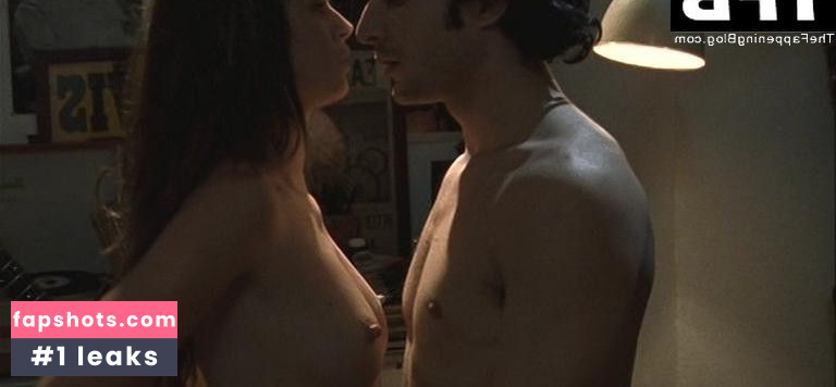 Kasia Smutniak gallery photo #6