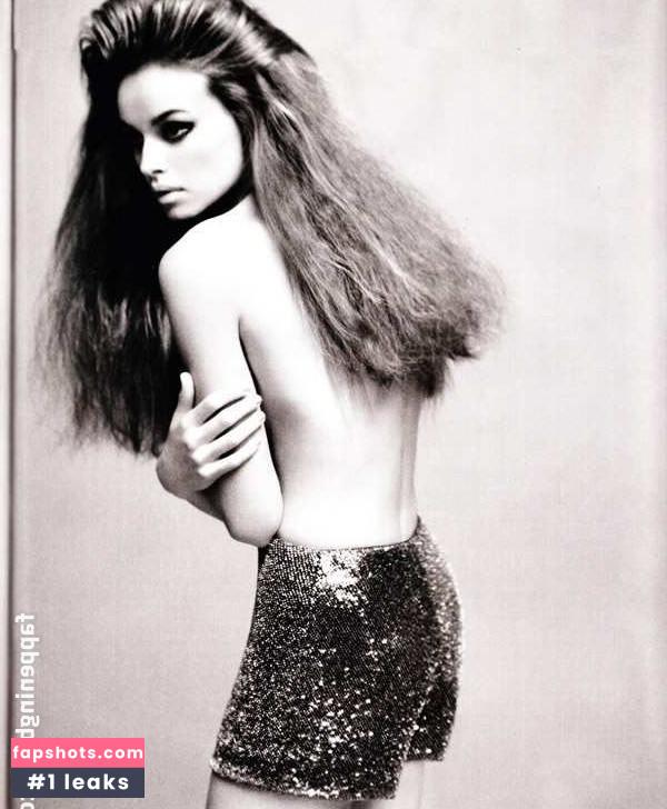 Kasia Smutniak gallery photo #62