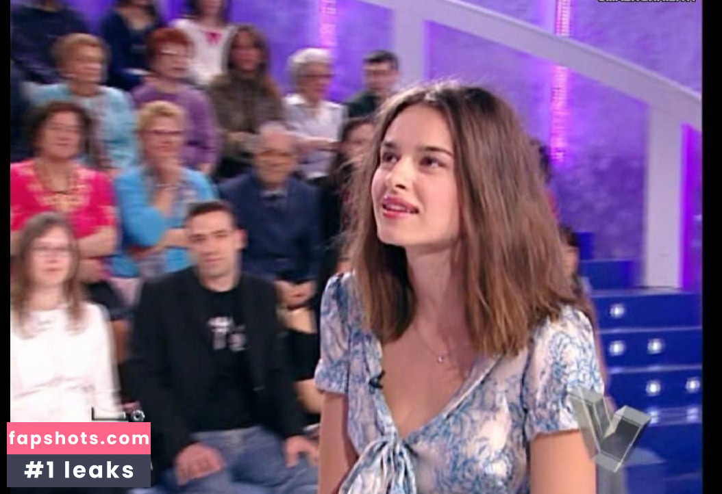 Kasia Smutniak gallery photo #79