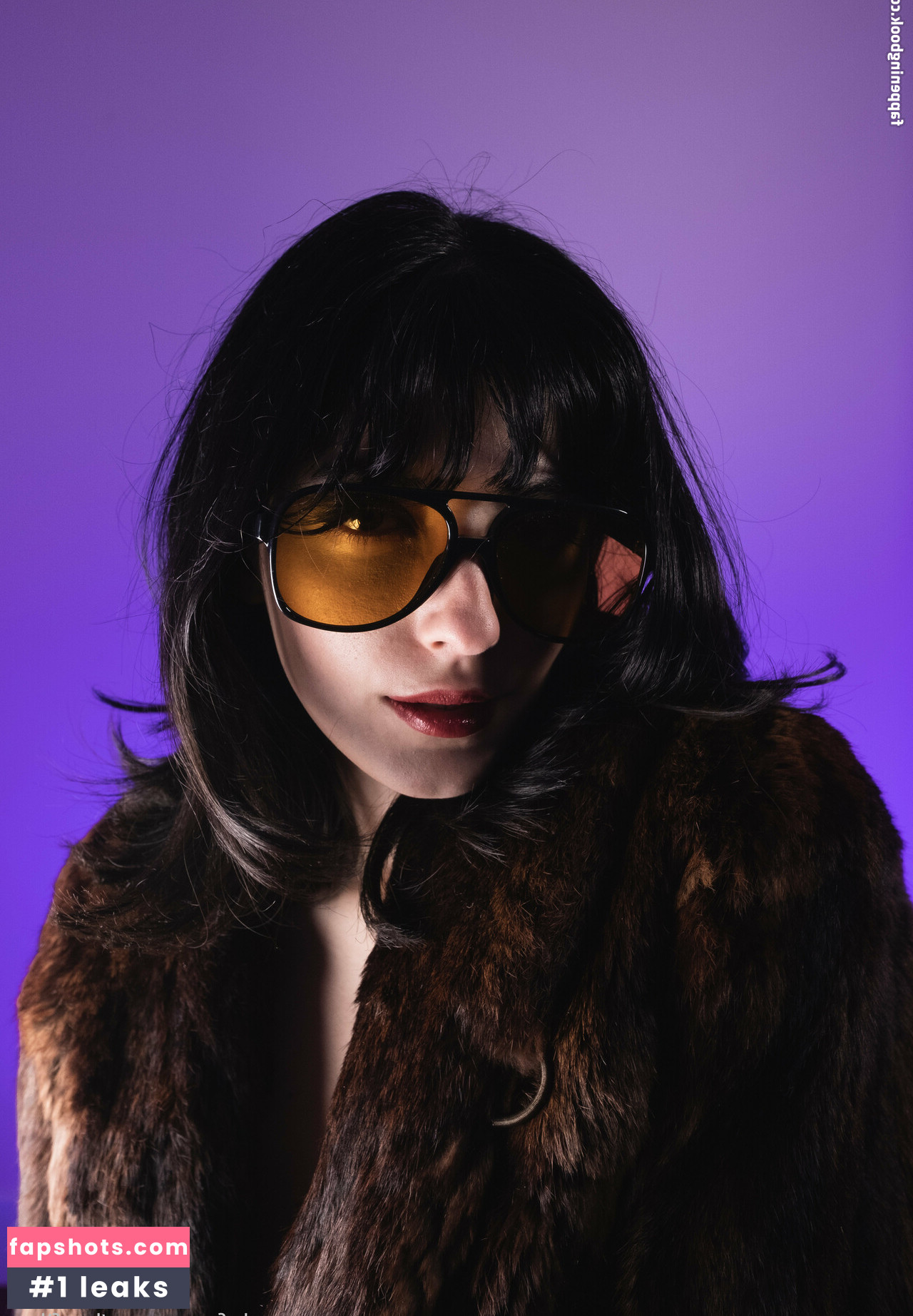 Kat Cabaret gallery photo #12