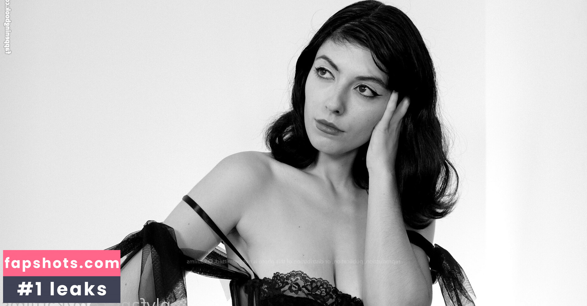 Kat Cabaret gallery photo #161