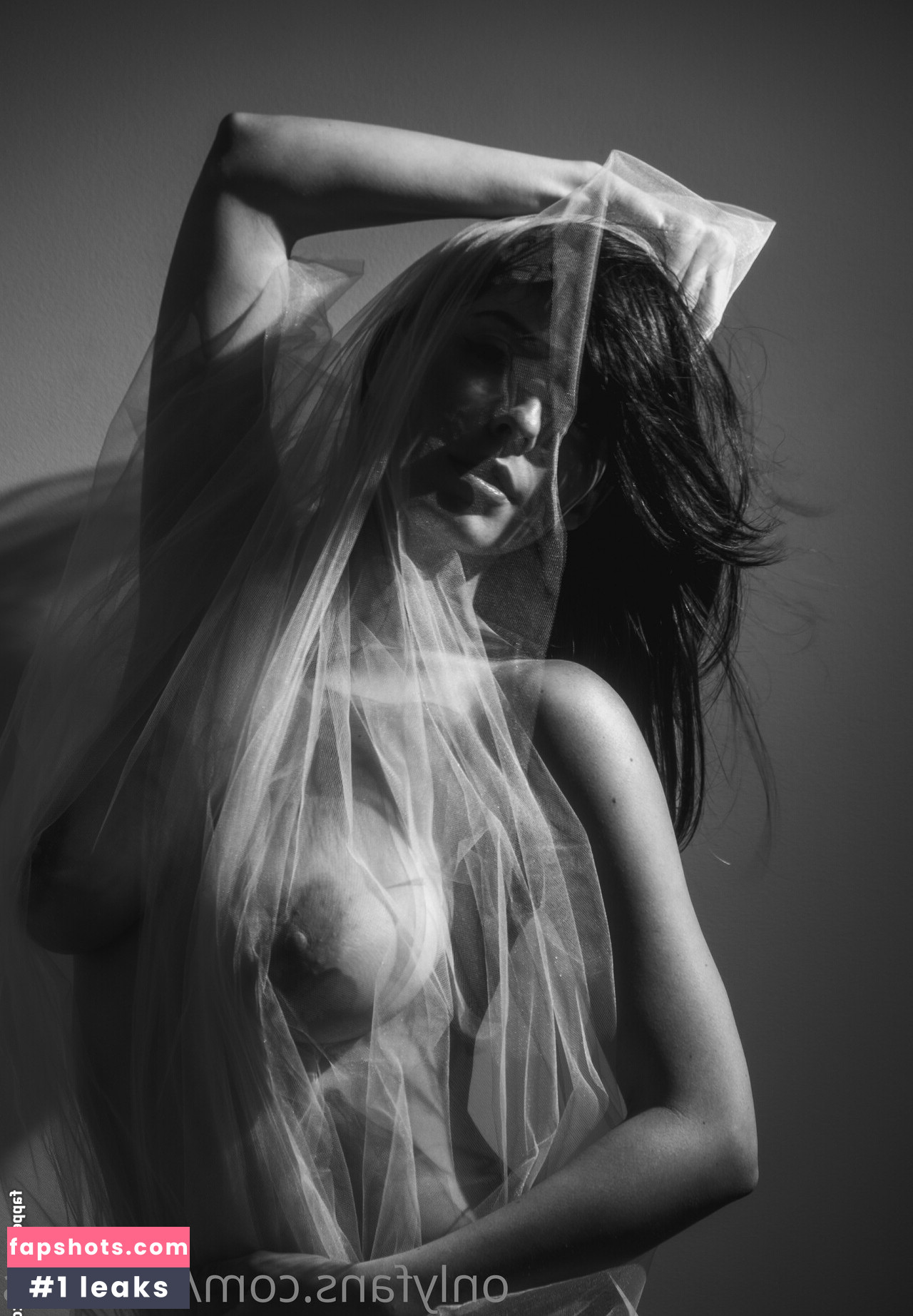 Kat Cabaret gallery photo #164