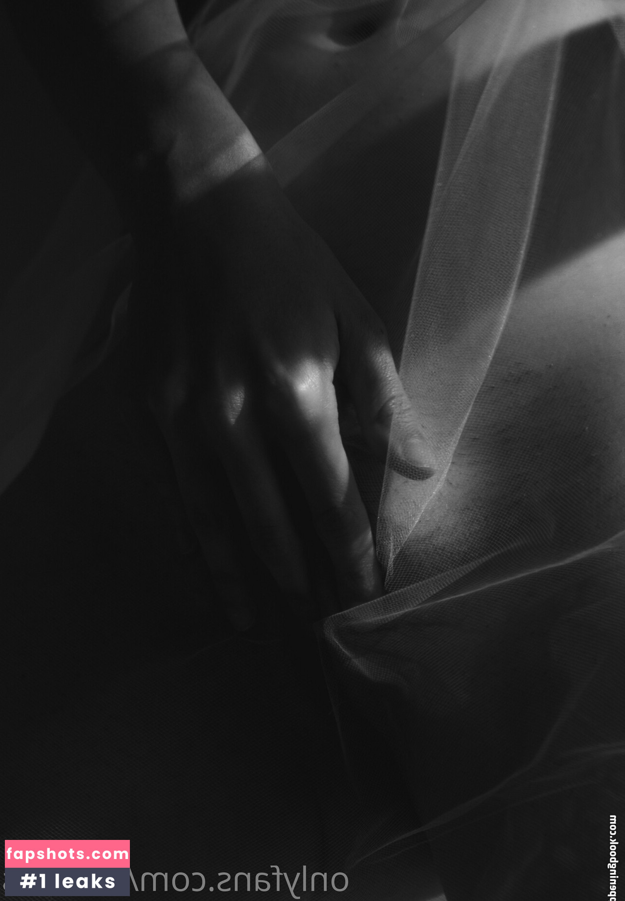 Kat Cabaret gallery photo #170