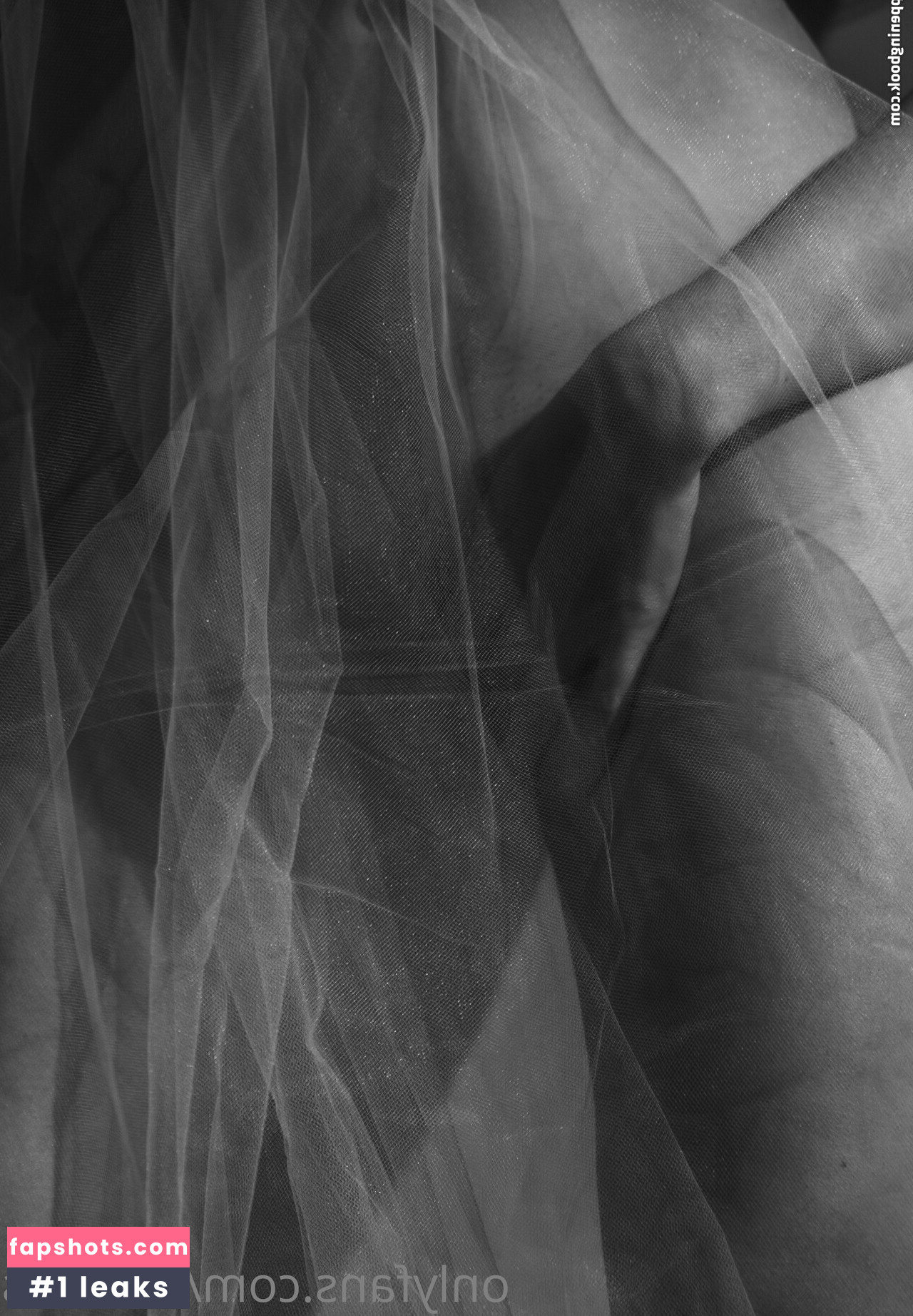 Kat Cabaret gallery photo #178