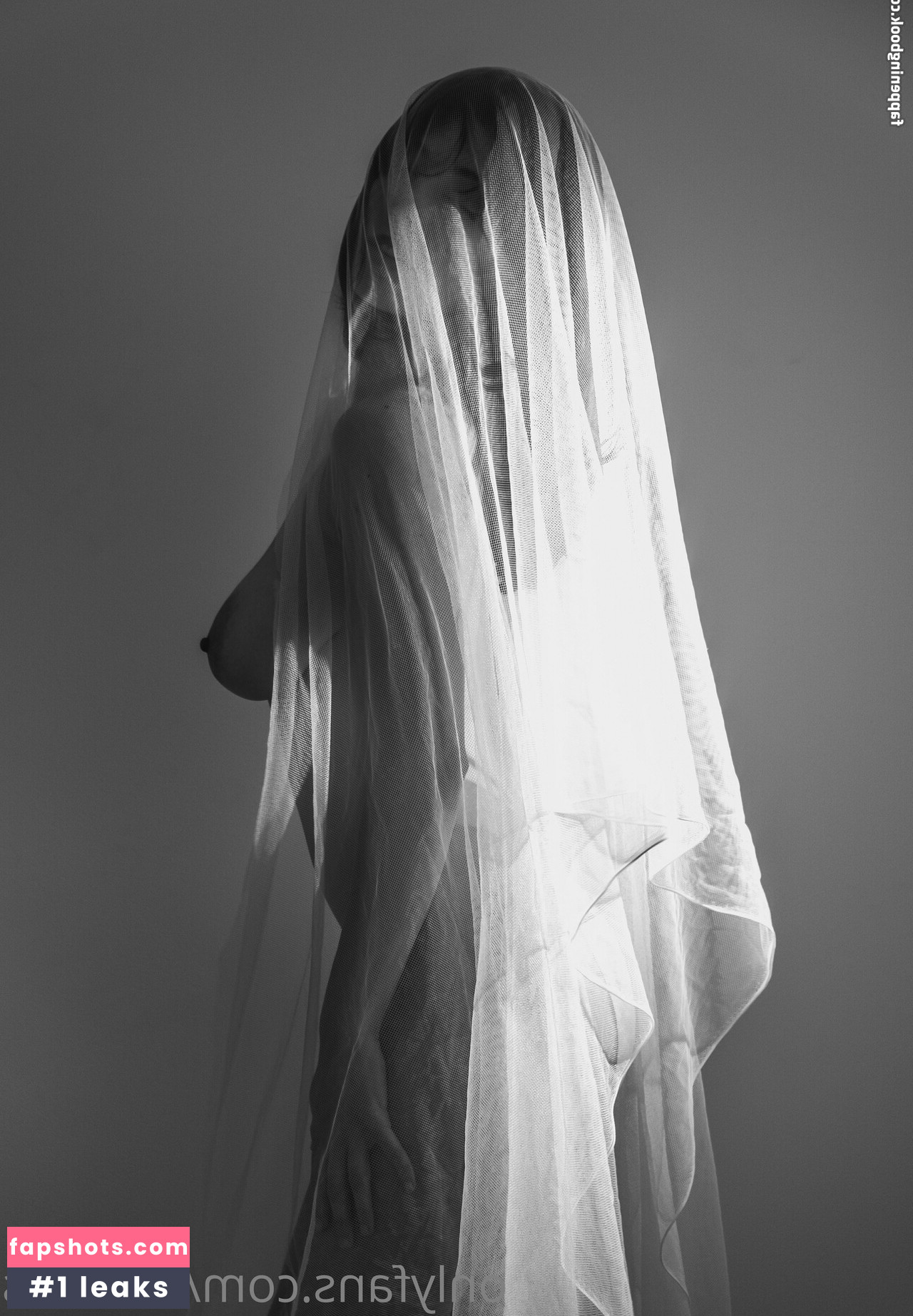 Kat Cabaret gallery photo #196