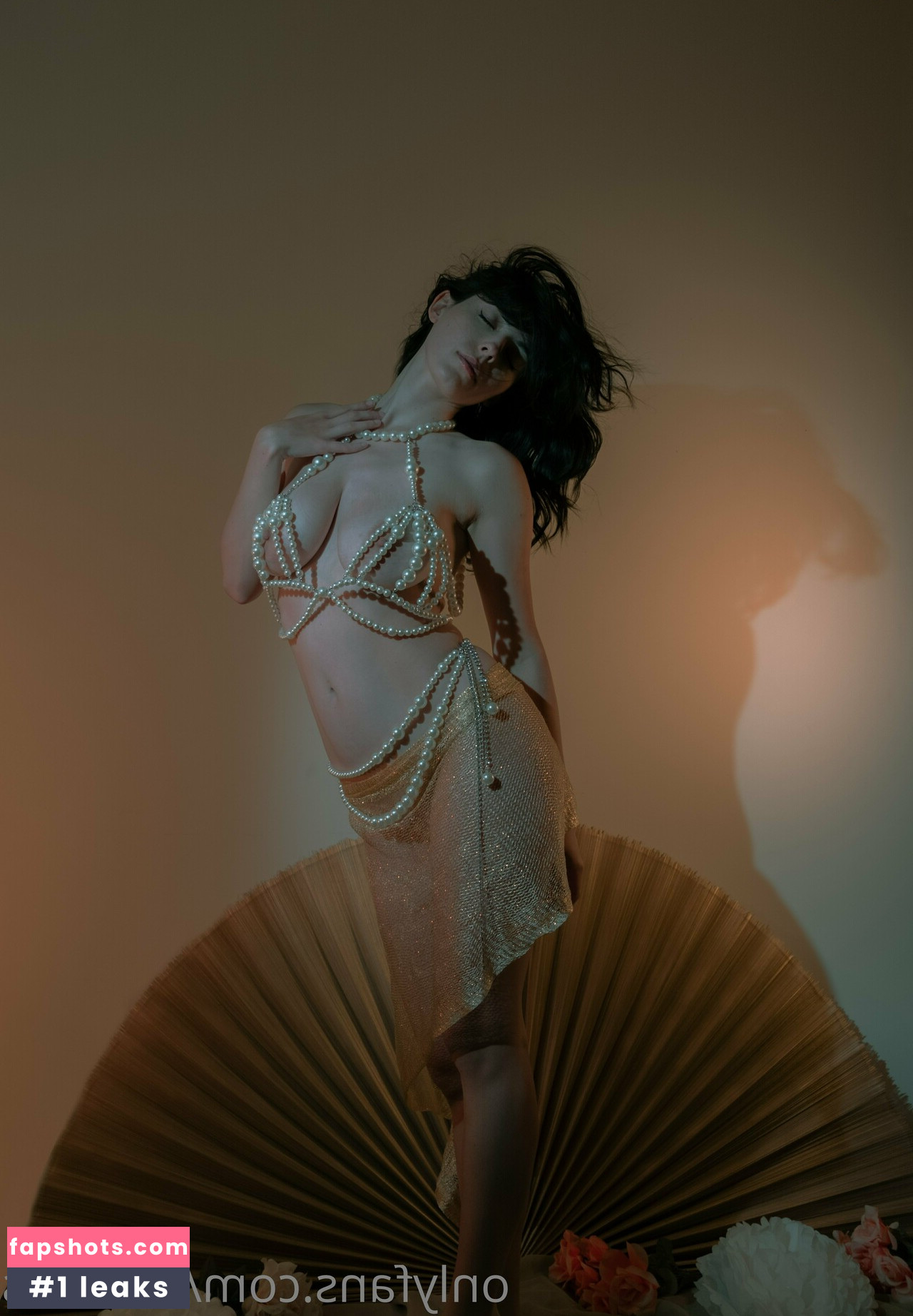 Kat Cabaret gallery photo #215