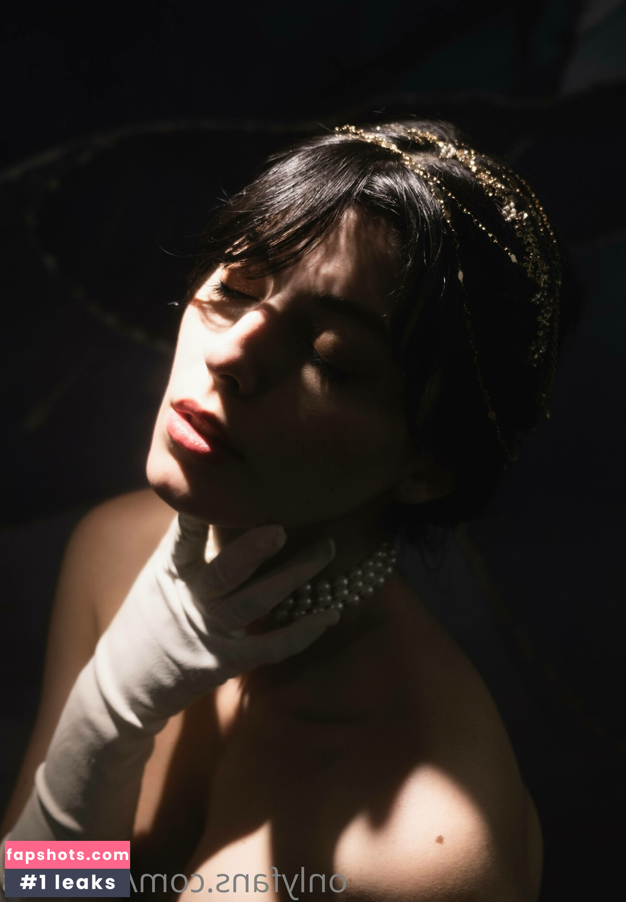 Kat Cabaret gallery photo #226