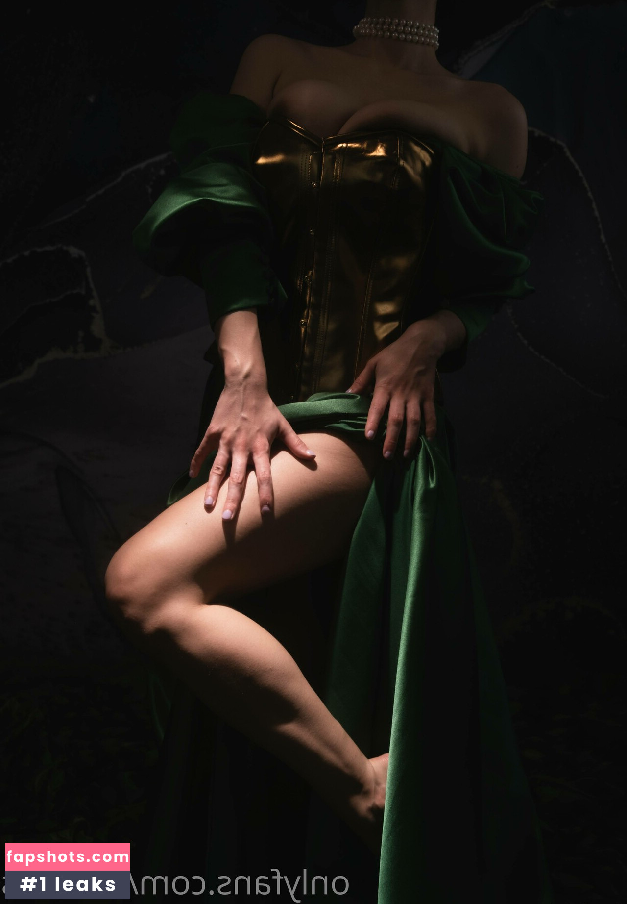 Kat Cabaret gallery photo #238