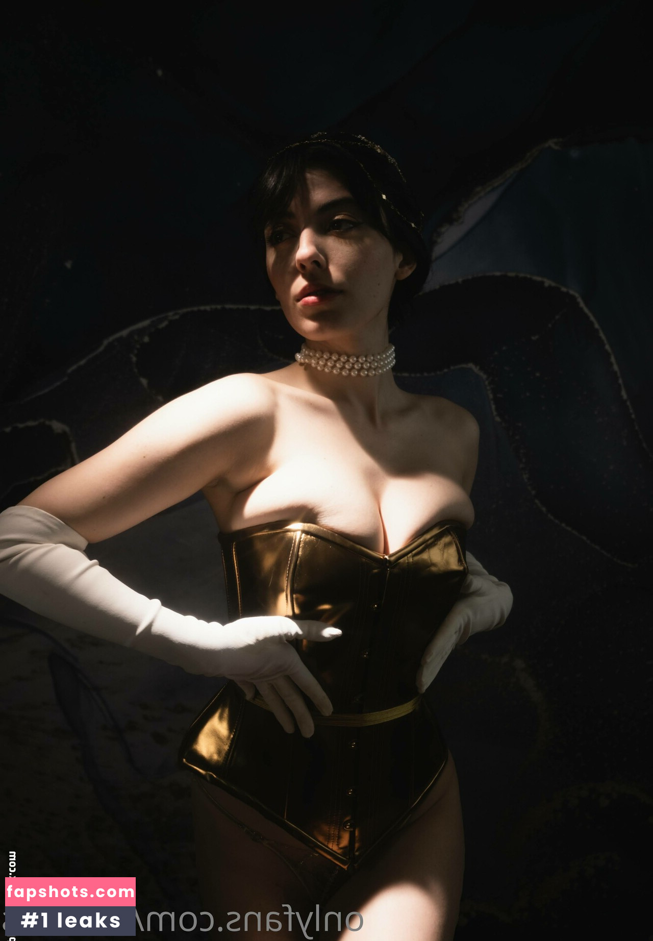 Kat Cabaret gallery photo #245